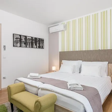 Lina Case de vacanță Opatija
